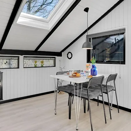 Elisabeta - 28km From The Sea By Interhome Vakantiehuis Toftlund